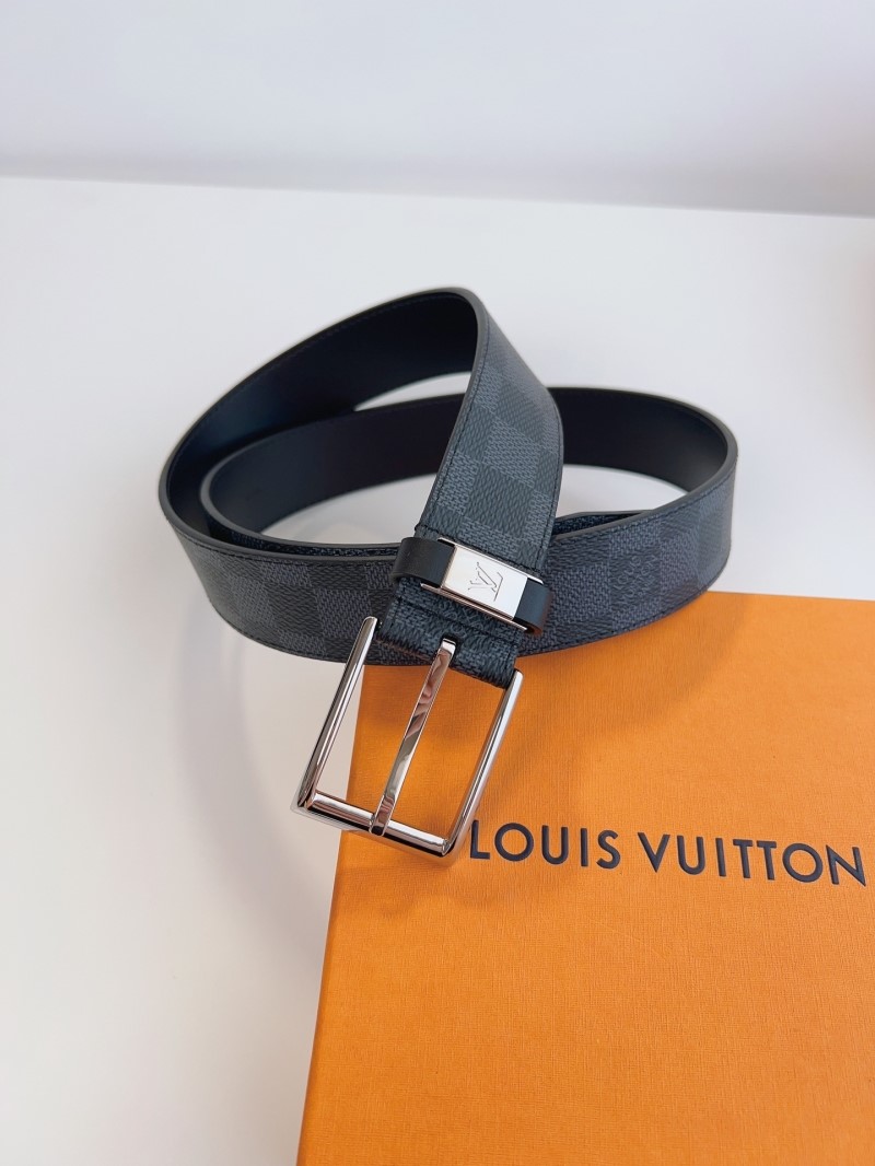 l0vis Vvtt0n belts